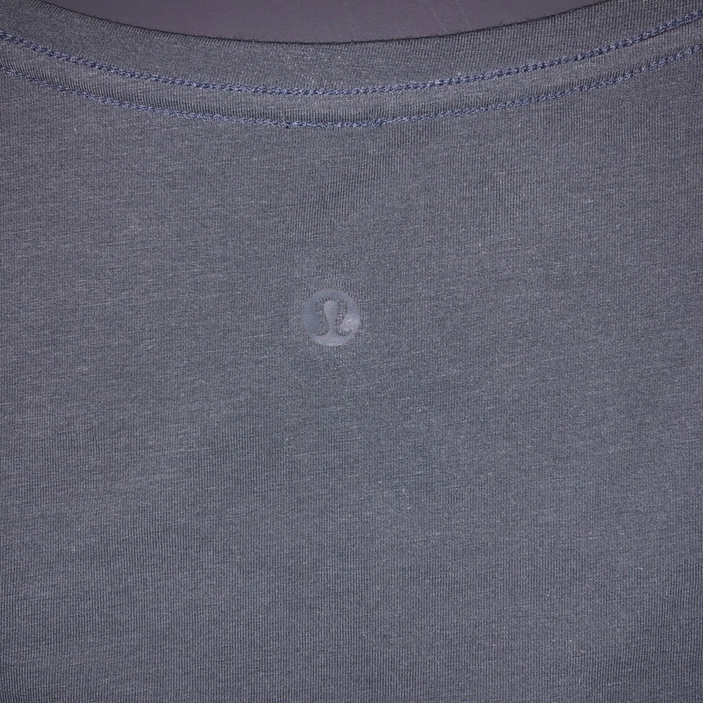 Lululemon V-neck
